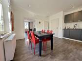 Wohn- Essbereich - Bezugsfertige 2-Zimmer-Wohnung mit stilvoller Möblierung und Wintergarten - Wuppertal-Elberfeld