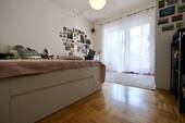 Schlafzimmer - 2 Zimmer Etagenwohnung zum Kaufen in Neunkirchen