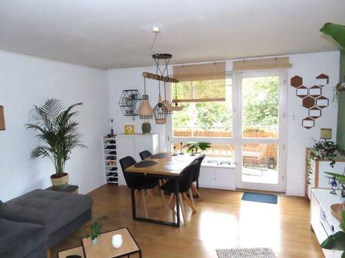 Wohnzimmer - Provisionsfrei - Gepflegte ETW mit Balkon im Vorderen Westen