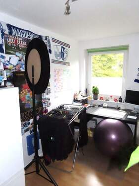 Kinder-o. Arbeitszimmer - 