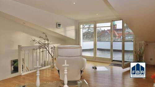 Maisonette Wohnung mit Dachterrasse - Mehrfamilienhaus, Wohnhaus mit 303,30 m² in Schwerin zum Kaufen