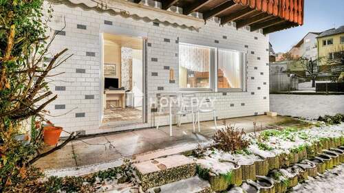 Terrasse 1 - 4 Zimmer Einfamilienhaus zum Kaufen in Kelkheim (Taunus)