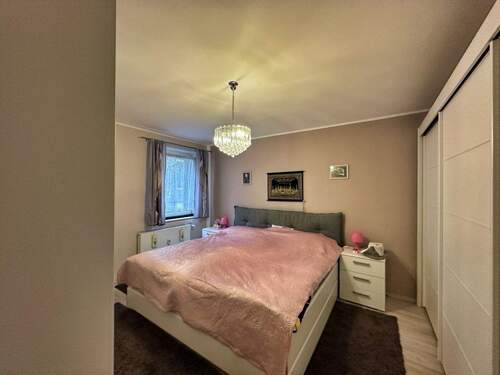 Schlafzimmer - 3 Zimmer Etagenwohnung in Essen