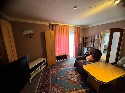 Wohn- und Esszimmer - 