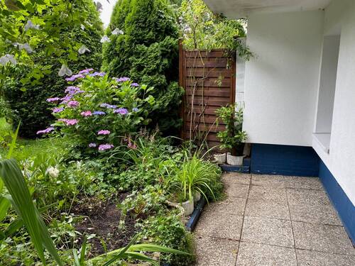 Terrasse - 2-Zimmer-Wohnung mit Terrasse im Grünen