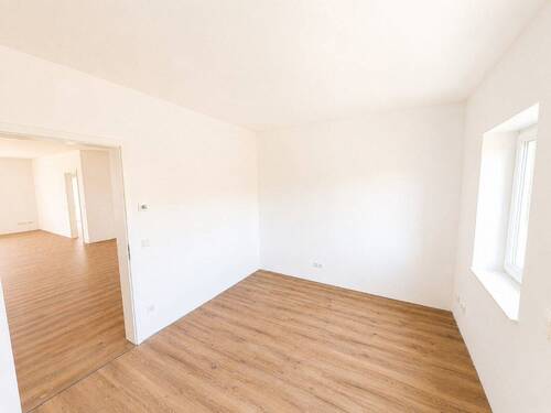 Bild 3 - 4 Zimmer Terrassenwohnung in Brandenburg - Potsdam