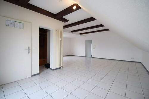 Eingangsbereich - Etagenwohnung mit 86,20 m&sup2; in Trebur zum Kaufen