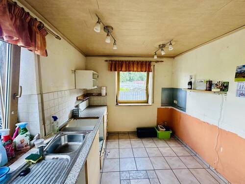KÜCHE - 7 Zimmer Einfamilienhaus in Peiting