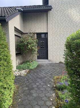 Eingang Nebenstraße - 