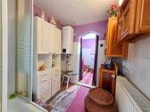 vorderes Bad mit Dusche - 