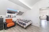 Schlafzimmer 2 - 