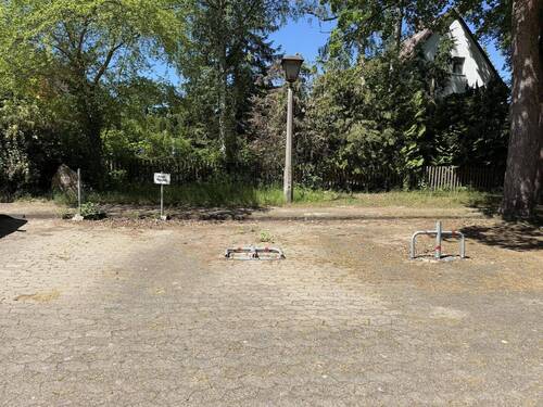 2 Parkplätze - 