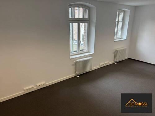 Wohn_oder_Esszimmer - 