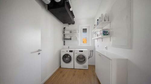 HWR mit Be- und Entlüftungsanlage / KI-Staging
- 