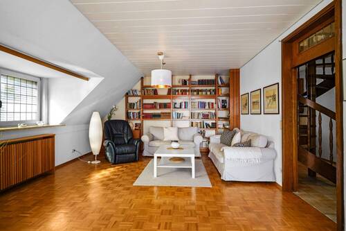 Wohnbereich - 3 Zimmer Etagenwohnung zum Kaufen in Lübeck