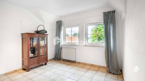 1. OG Wohnzimmer 2 1 - 