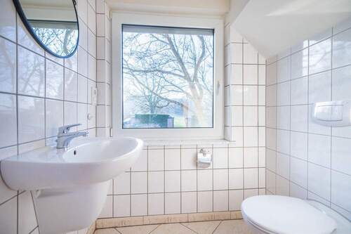 Gäste-WC im EG - 