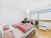 1. OG links: Schlafzimmer - 