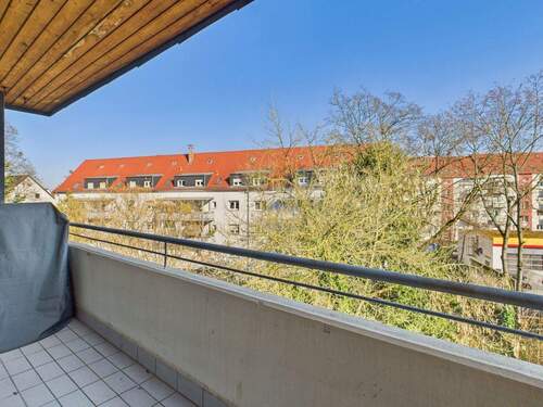 1. OG links: Balkon - 