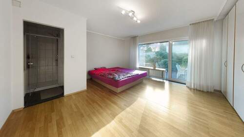 EG - Schlafzimmer - 