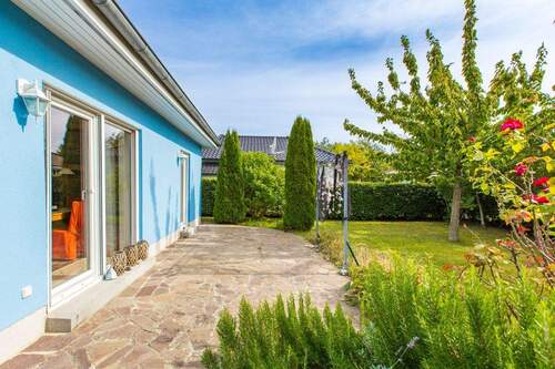 Haus und Südterrasse - 