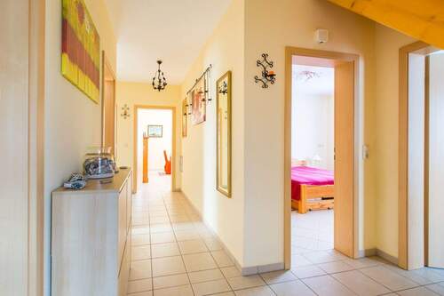 Flur im EG - 6 Zimmer Bungalow in Dranske / Lancken