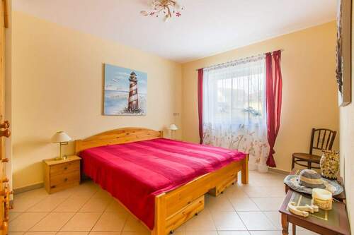 Schlafzimmer im EG - Bungalow mit 122,70 m² in Dranske / Lancken zum Kaufen