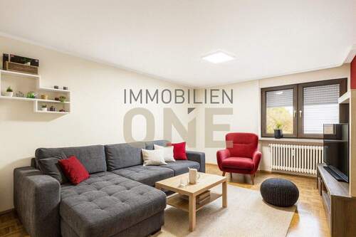 Bild 1 - 2-Zimmerwohnung mit zwei Balkone und Einzelgarage