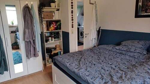 ETW-rechts-Schlafzimmer-1.jpg - 