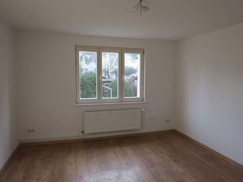 Wohnbereich - 2 Zimmer Etagenwohnung in Berlin