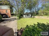 Garten mit Gartenhaus - 