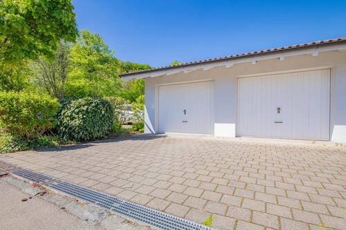 1 Garage - 