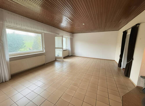 Wohnzimmer - 4 Zimmer Doppelhaushälfte in Heppenheim (Bergstraße) / Ober-Laudenbach