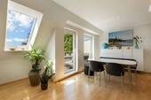 Zugang zur Loggia - Etagenwohnung mit 48,00 m² in Hamburg zum Kaufen