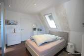 Schlafzimmer 1 (1) - 