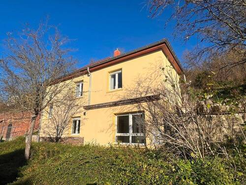 Ansicht - 5 Zimmer Einfamilienhaus in Erfurt