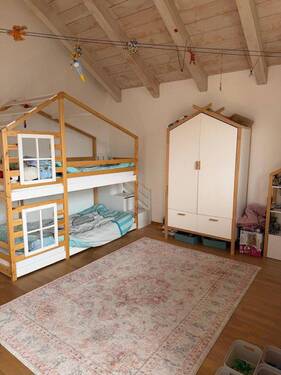 Kinderzimmer 1 - 