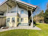 Hausansicht - 5 Zimmer Doppelhaushälfte in Kolbermoor