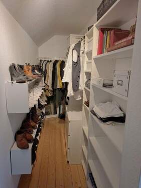 Begehbarer Kleiderschrank - 
