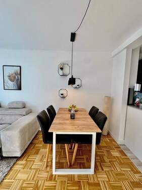 Offener Wohn- und Essbereich mit Küche - 