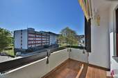 Süd-Balkon - 3 Zimmer Etagenwohnung zur Miete in Lörrach