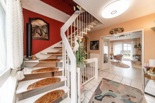 ...gehen wir nach oben... - 