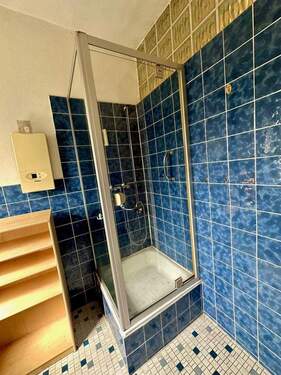 Bad OG2 - 6 Zimmer Mehrfamilienhaus, Wohnhaus in Pirmasens