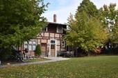 Außenansicht Gartenhaus - 3 Zimmer Mehrfamilienhaus, Wohnhaus in Erfurt