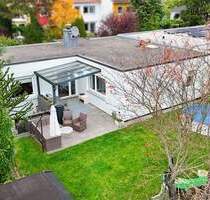 Einziehen und Wohlfühlen - modernes Einfamilienhaus mit sonnigem Garten - Gerbrunn