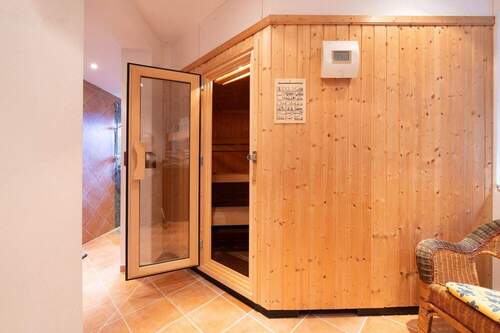 Sauna im UG - 