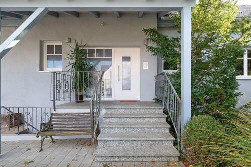 Eingangsbereich - 1 Zimmer Einfamilienhaus zum Kaufen in Nördlingen