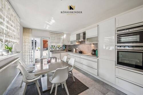 Küche Wohnung1 - Mehrfamilienhaus, Wohnhaus mit 340,00 m&sup2; in Gernsbach zum Kaufen