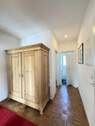 Flur mit Bauernschrank - 