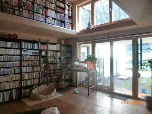 Wohnbereich - 7 Zimmer Einfamilienhaus zum Kaufen in Schmelz